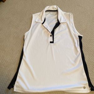 Woman’s sleeveless 4 button top made by cracked wheat